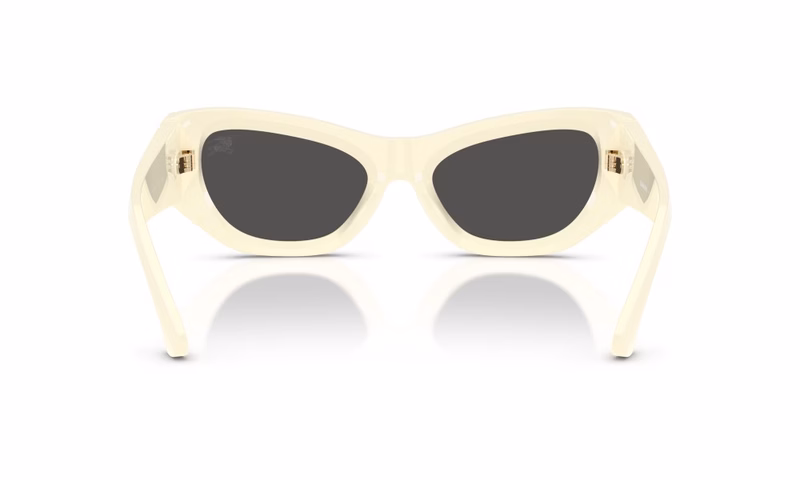 Burberry BE4450U 415887 Burberry BE4450U 415887