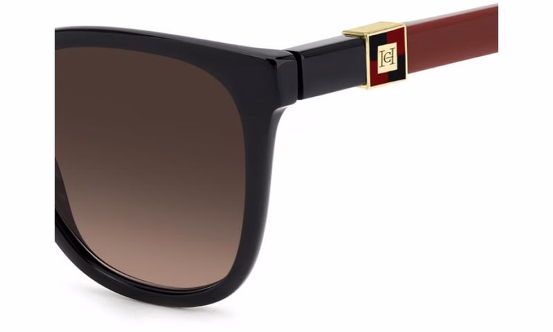 Carolina-Herrera-HER-0297-S-OIT-HA-P002.jpg Carolina-Herrera-HER-0297-S-OIT-HA-P002.jpg