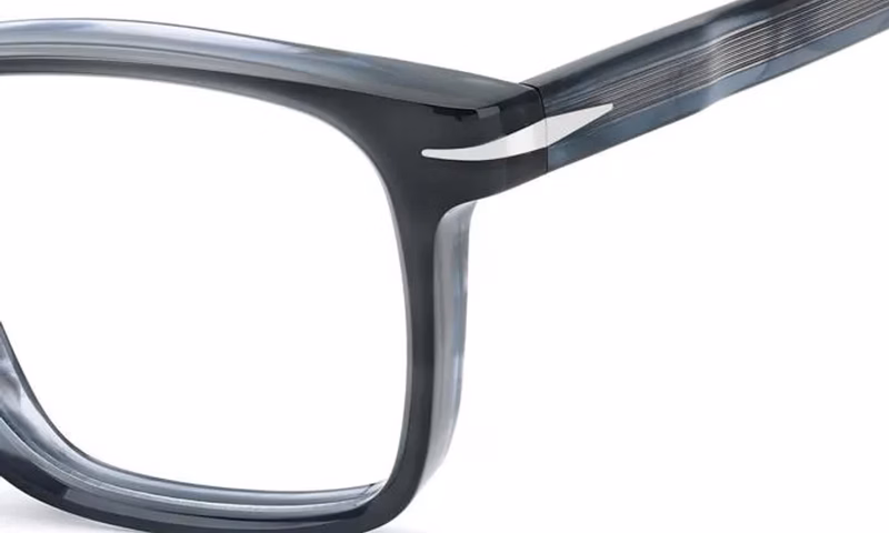 David Beckham DB 7152 Y00 David Beckham DB 7152 Y00
