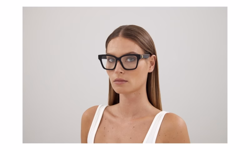 Gucci GG1302O 004 Gucci GG1302O 004