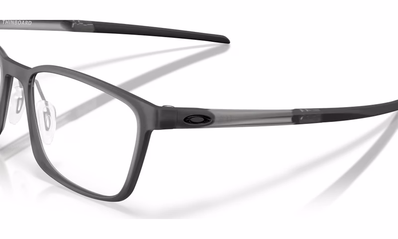 Oakley Thinboard OX8205 820502 55 Oakley Thinboard OX8205 820502 55