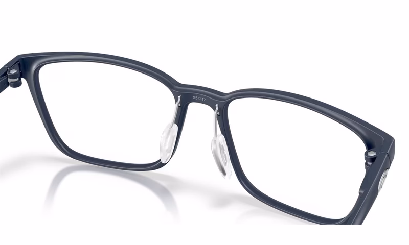 Oakley Thinboard OX8205 820503 55 Oakley Thinboard OX8205 820503 55