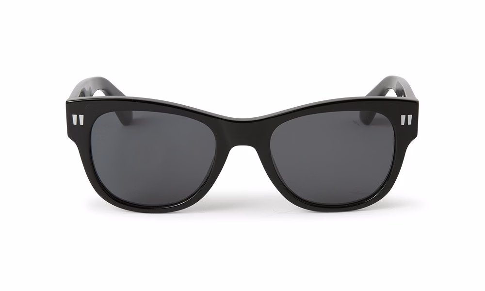 Off-White Moab Black Dark Grey Off-White Moab Black Dark Grey