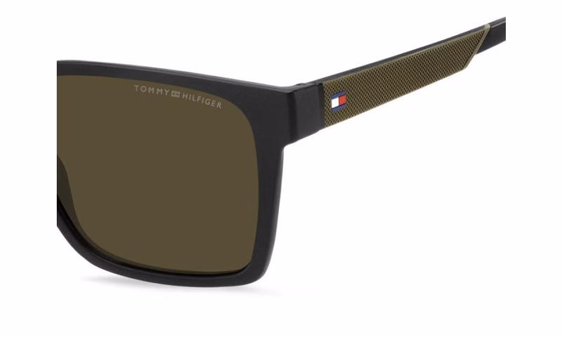 Tommy Hilfiger TH 2143/S 7ZJ QT Tommy Hilfiger TH 2143/S 7ZJ QT
