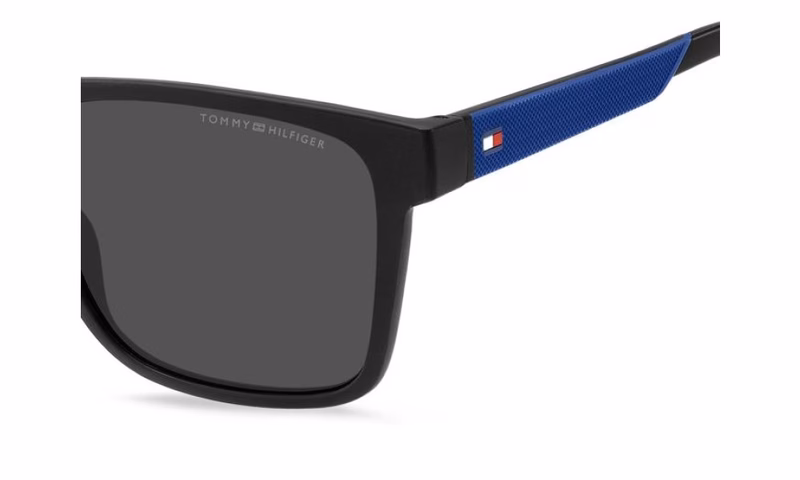 Tommy Hilfiger TH 2144/S D51 IR Tommy Hilfiger TH 2144/S D51 IR