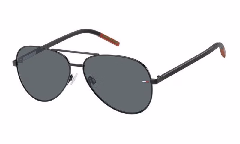 Tommy-Hilfiger-TJ-0008-S-003-IR-P000.jpg Tommy-Hilfiger-TJ-0008-S-003-IR-P000.jpg