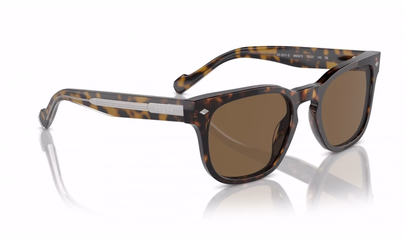 Vogue VO5571S W65673 Vogue VO5571S W65673