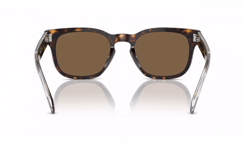 Vogue VO5571S W65673 Vogue VO5571S W65673