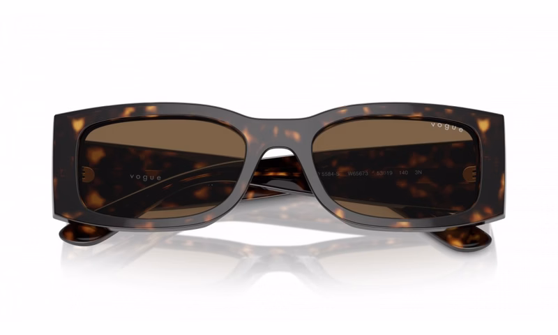 Vogue VO5584S W65673 Vogue VO5584S W65673